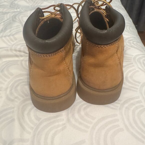 Timberland Nellie Women’s Size 5.5 US Wheat Leather Classic Boots A1TXM - Picture 4 of 6